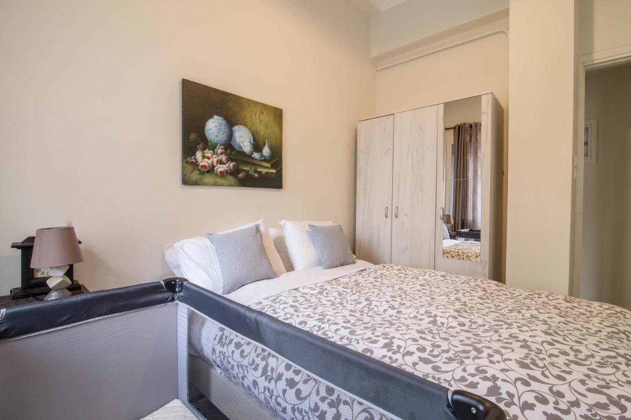 Koukaki Traditional Apartment เอเธนส์ ภายนอก รูปภาพ